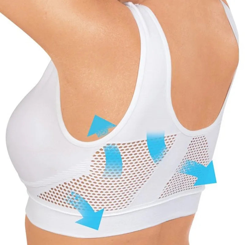 Breathable sports bra with pad